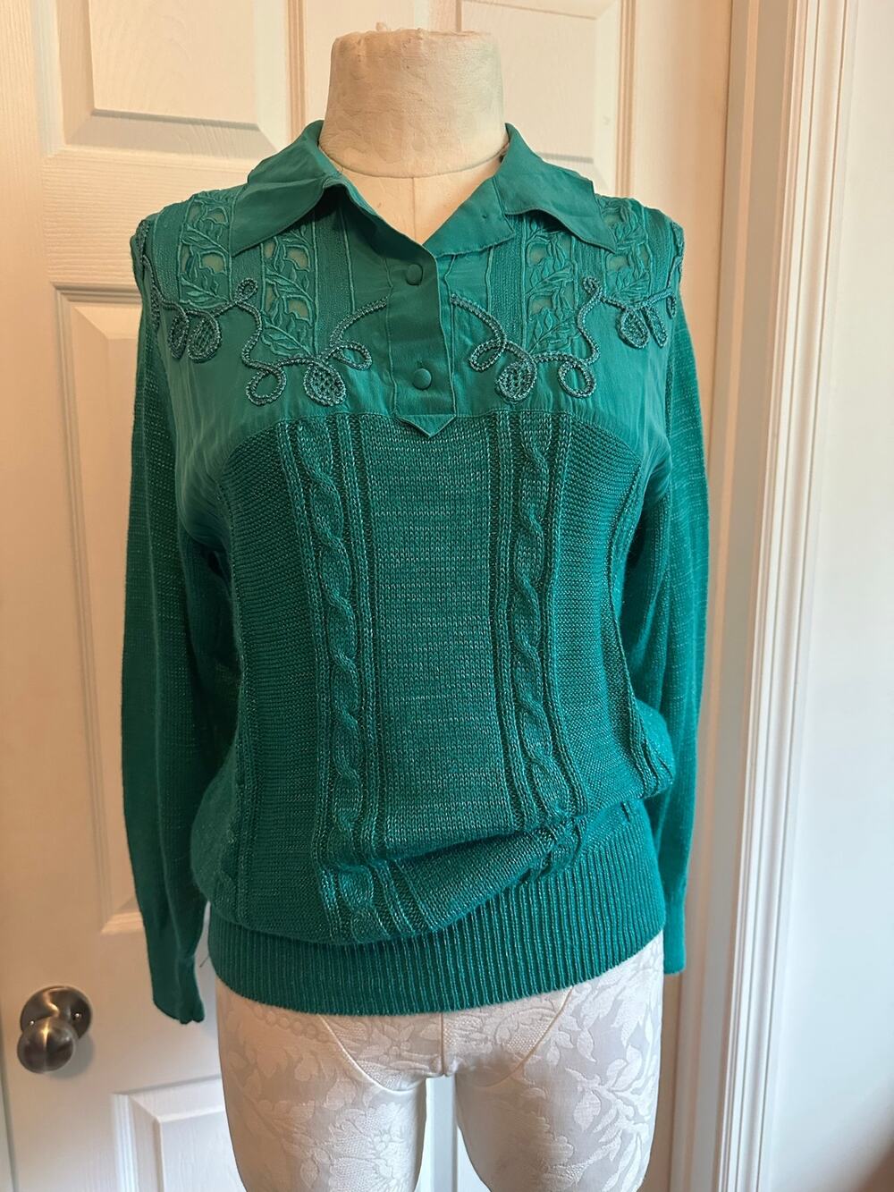 Vintage 1980’s Suzelle sweater